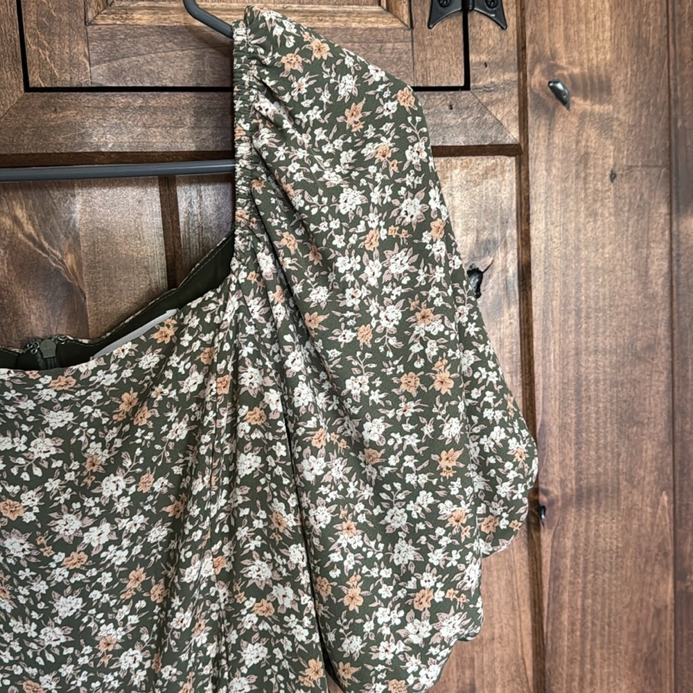 CJLA Floral dress - Picture 2 of 5